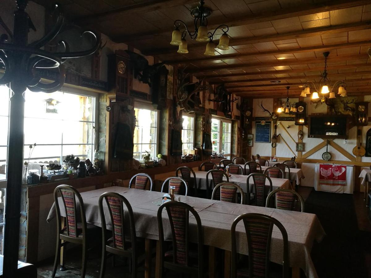 Restaurant Pension-Anton Jáchymov Habitación foto